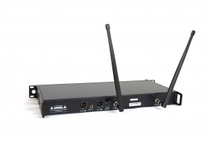 RFIntell QL7R/T1-B 720,500-754,000 МГц 2-канальная радиосистема с 2-мя ручными микрофонами в Феодосии
